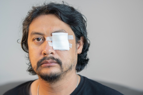Understanding The Importance Of Timely Emergency Eye Care