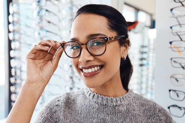What Is The Process Of Getting Prescription Glasses?